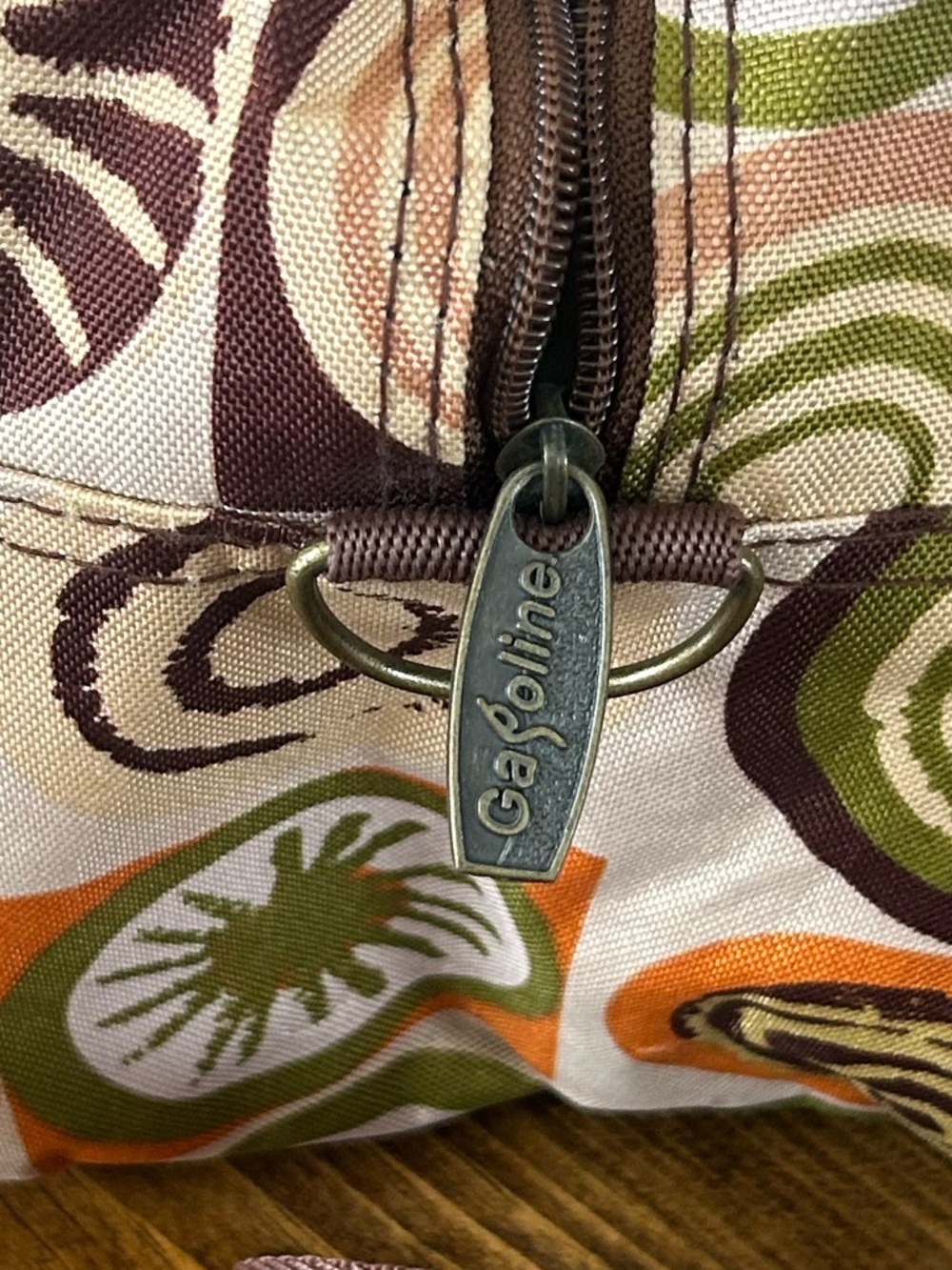 Vintage GASOLINE Weekender Travel Tote - Picture 5 of 11